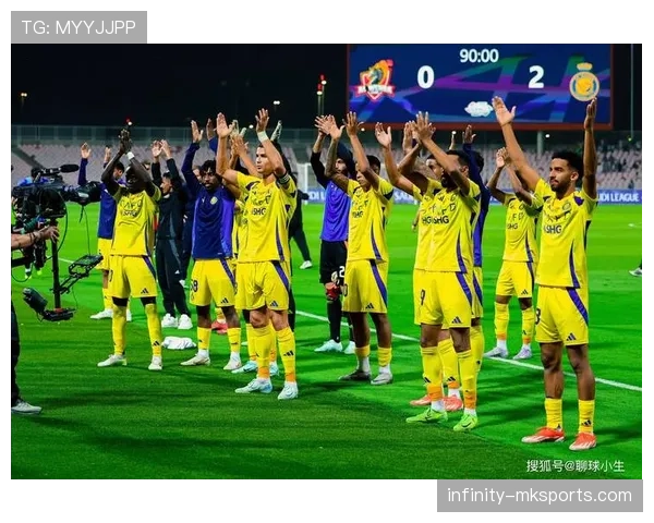 法兰克福防线稳固助球队强势重返争冠行列