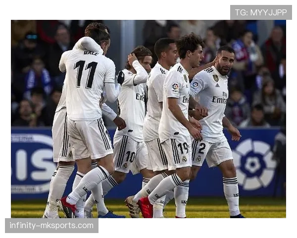 阿玛雷利用背篮突破改写内线得分结构显著提升球队进攻效率